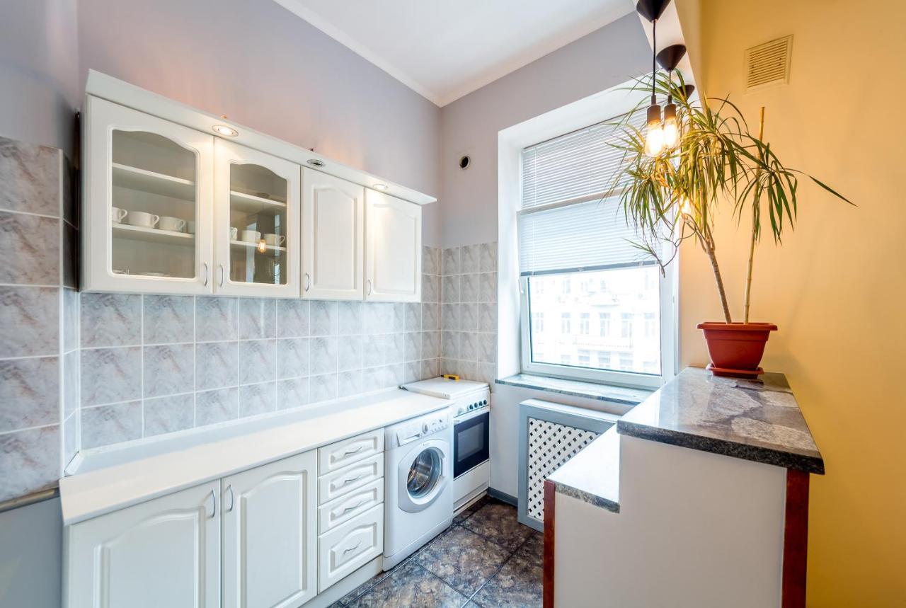 Apartments In The Center On Shota Rustaveli Kyiv Exterior foto